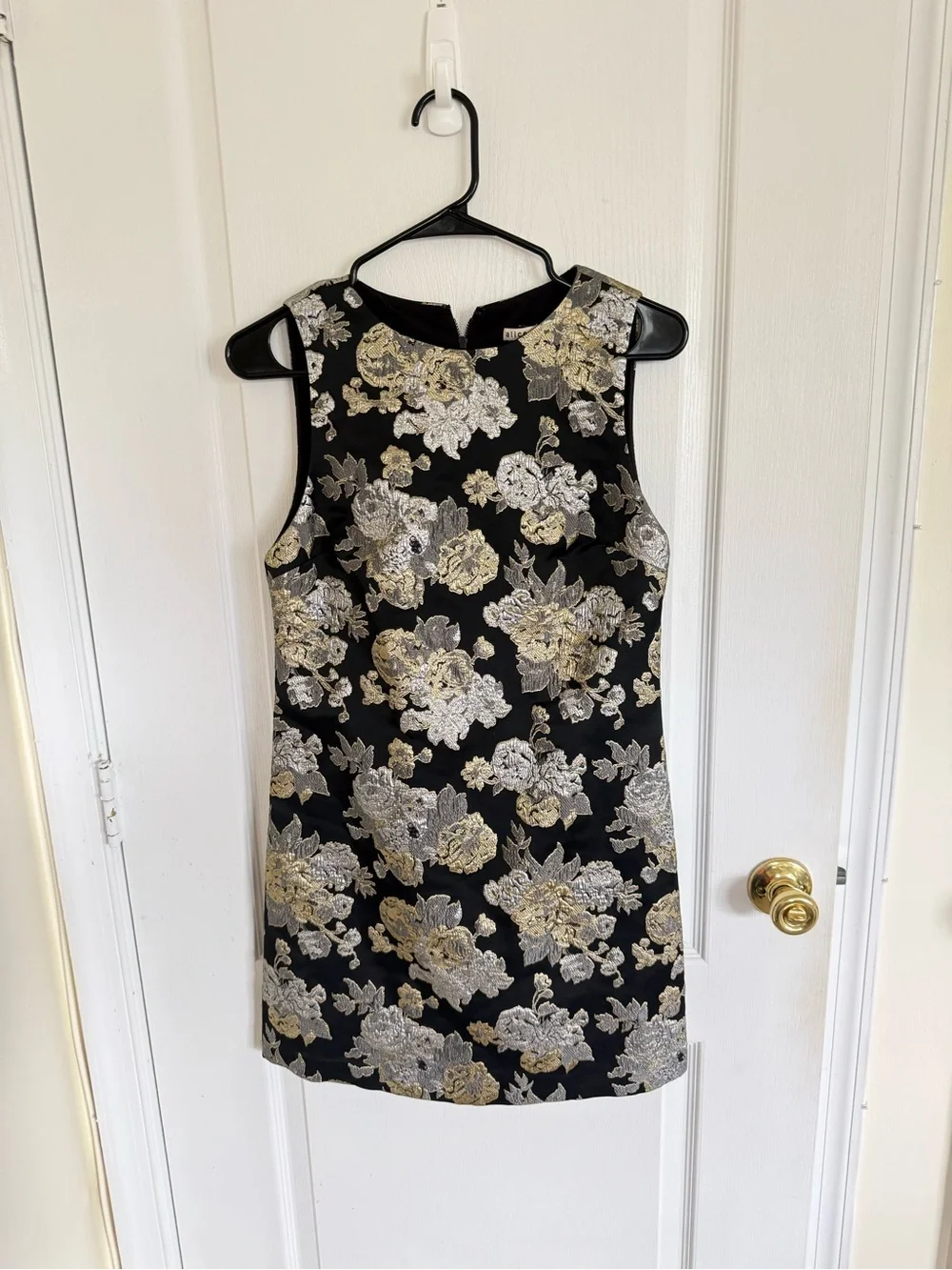 Alice + Olivia Clyde Metallic Jacquard Mini Shift Dress